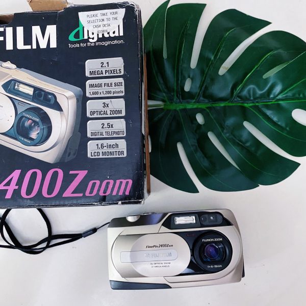 Fujifilm Finepix 2400 Zoom Hot on Sale