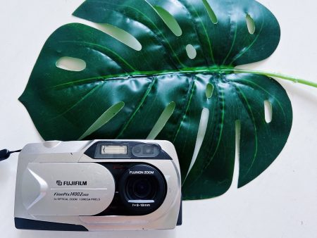 Fujifilm Finepix 1400 Zoom on Sale